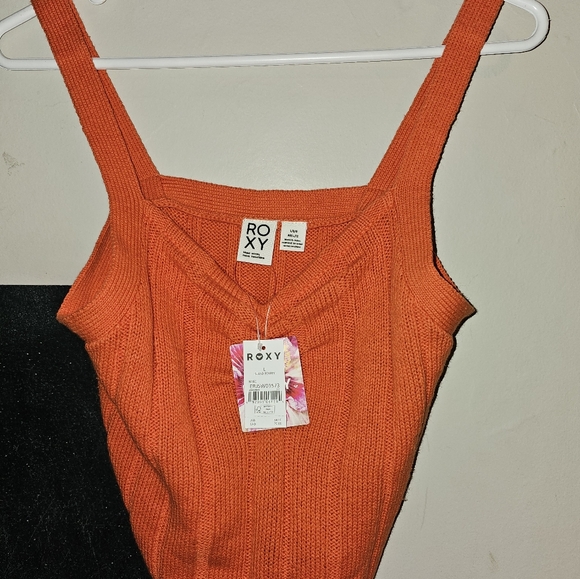 Roxy Tops - New orange roxy tank top